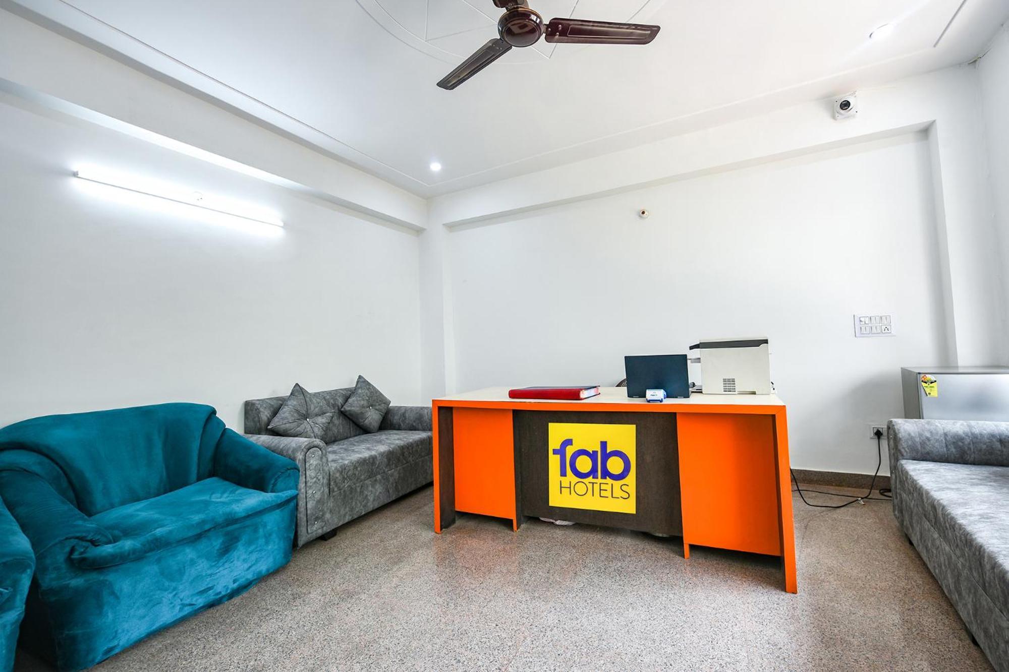 Fabhotel The Yashobhumi Near Yashobhoomi Convention Centre デリー エクステリア 写真