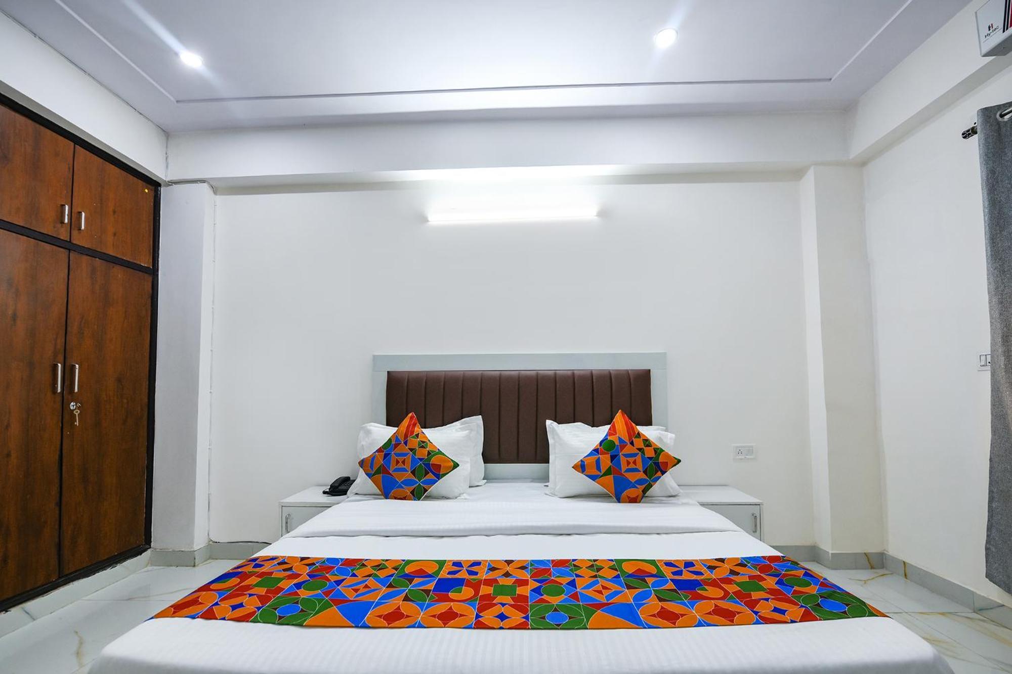 Fabhotel The Yashobhumi Near Yashobhoomi Convention Centre デリー エクステリア 写真