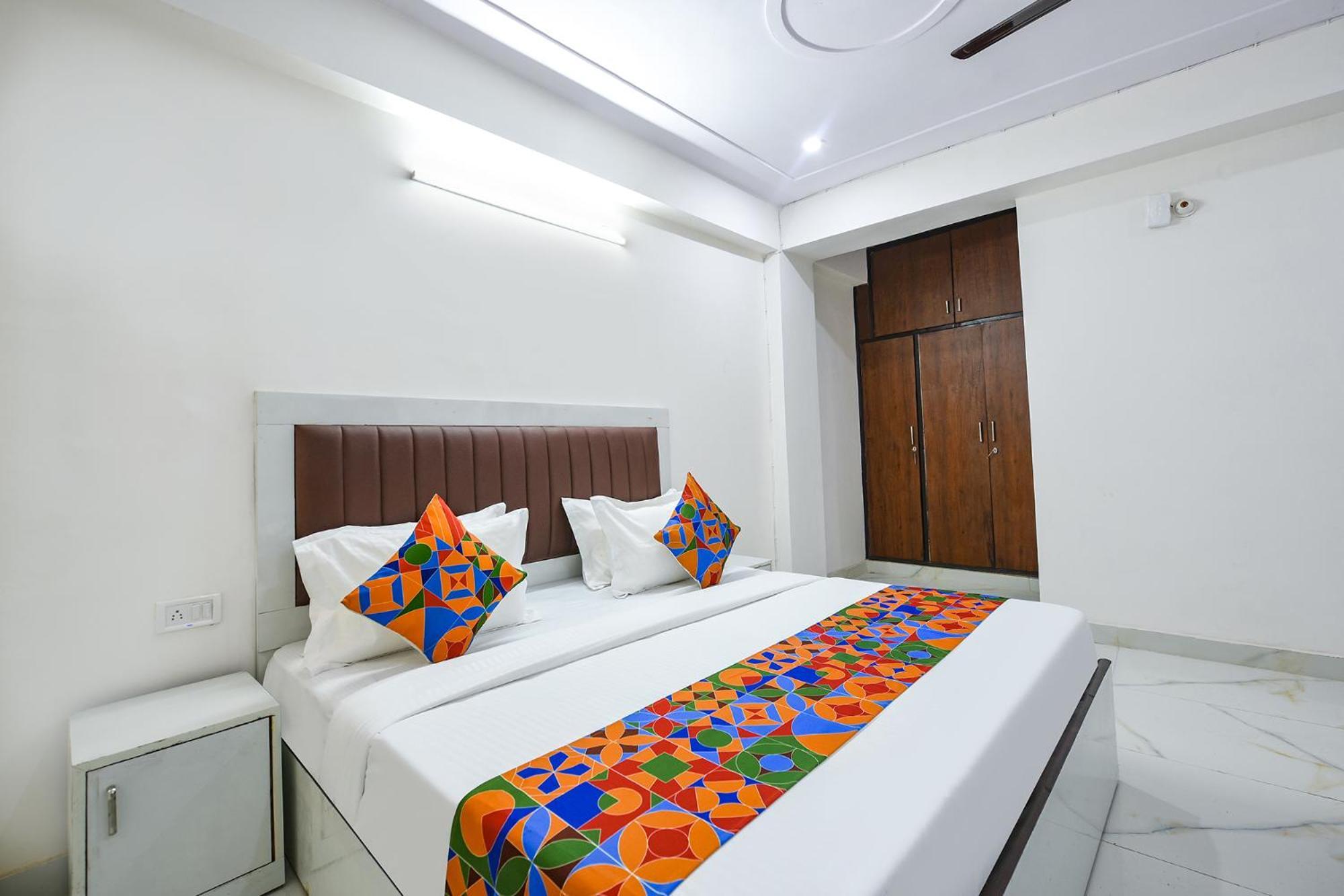 Fabhotel The Yashobhumi Near Yashobhoomi Convention Centre デリー エクステリア 写真