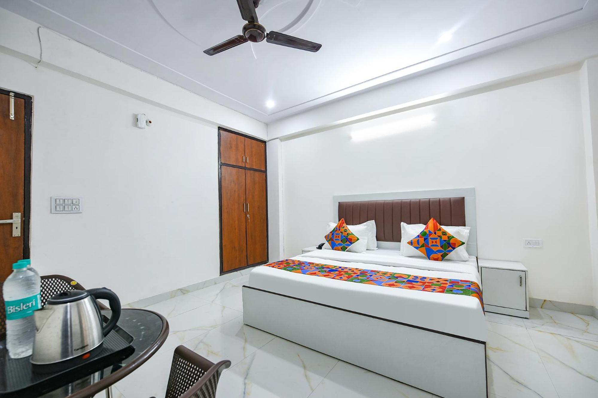Fabhotel The Yashobhumi Near Yashobhoomi Convention Centre デリー エクステリア 写真